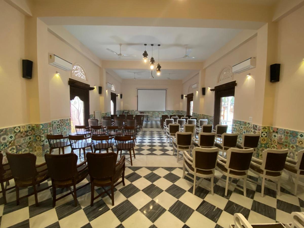 Vivaana Culture Hotel Mandawa Exterior photo